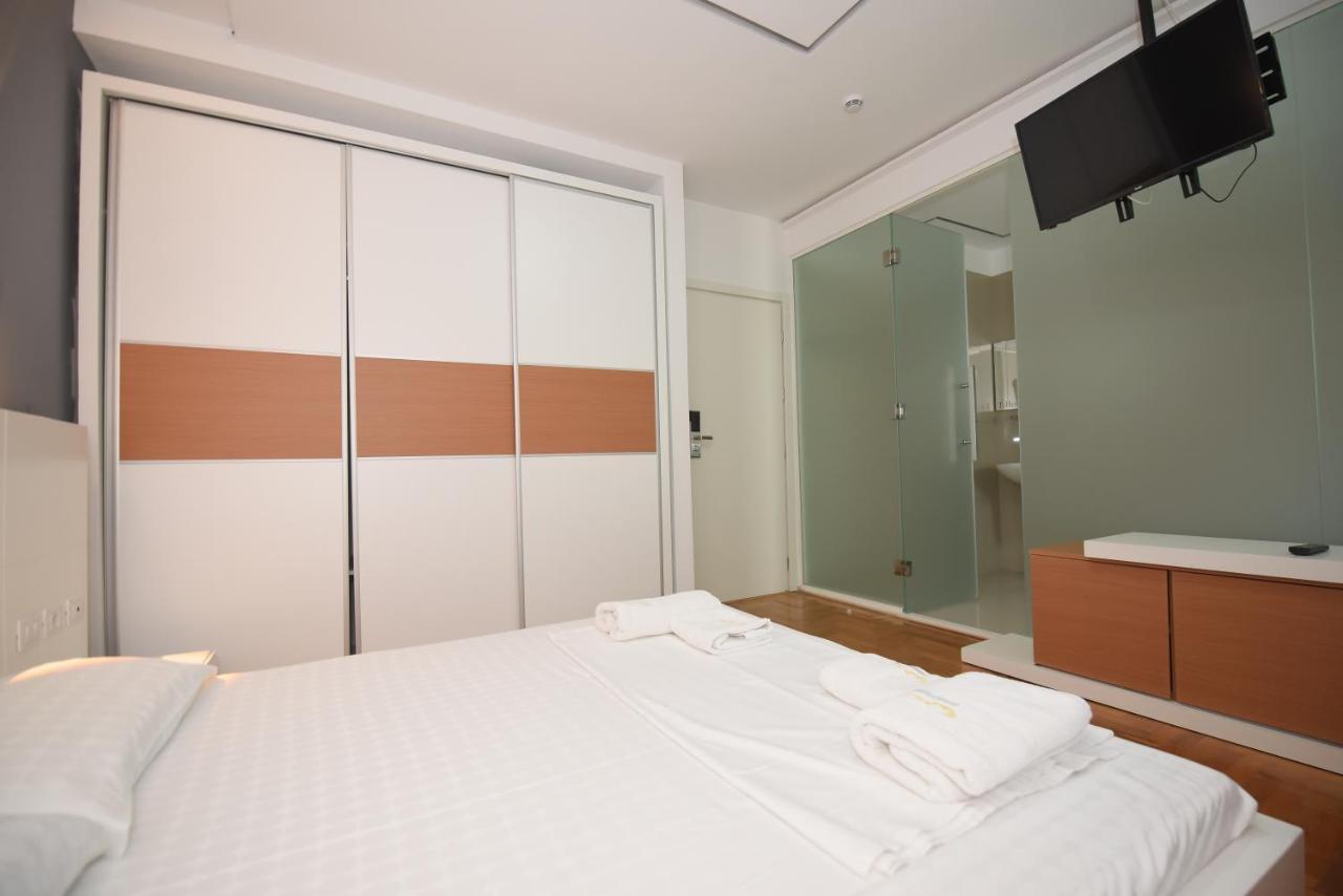 Thea Hotel Wlora Zewnętrze zdjęcie